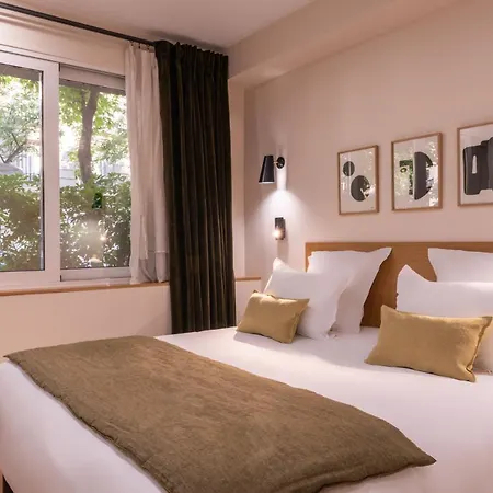 Cmg - Boutique Hotel Chambre - 3P - Auteuil/ Michel Ange Parigi
